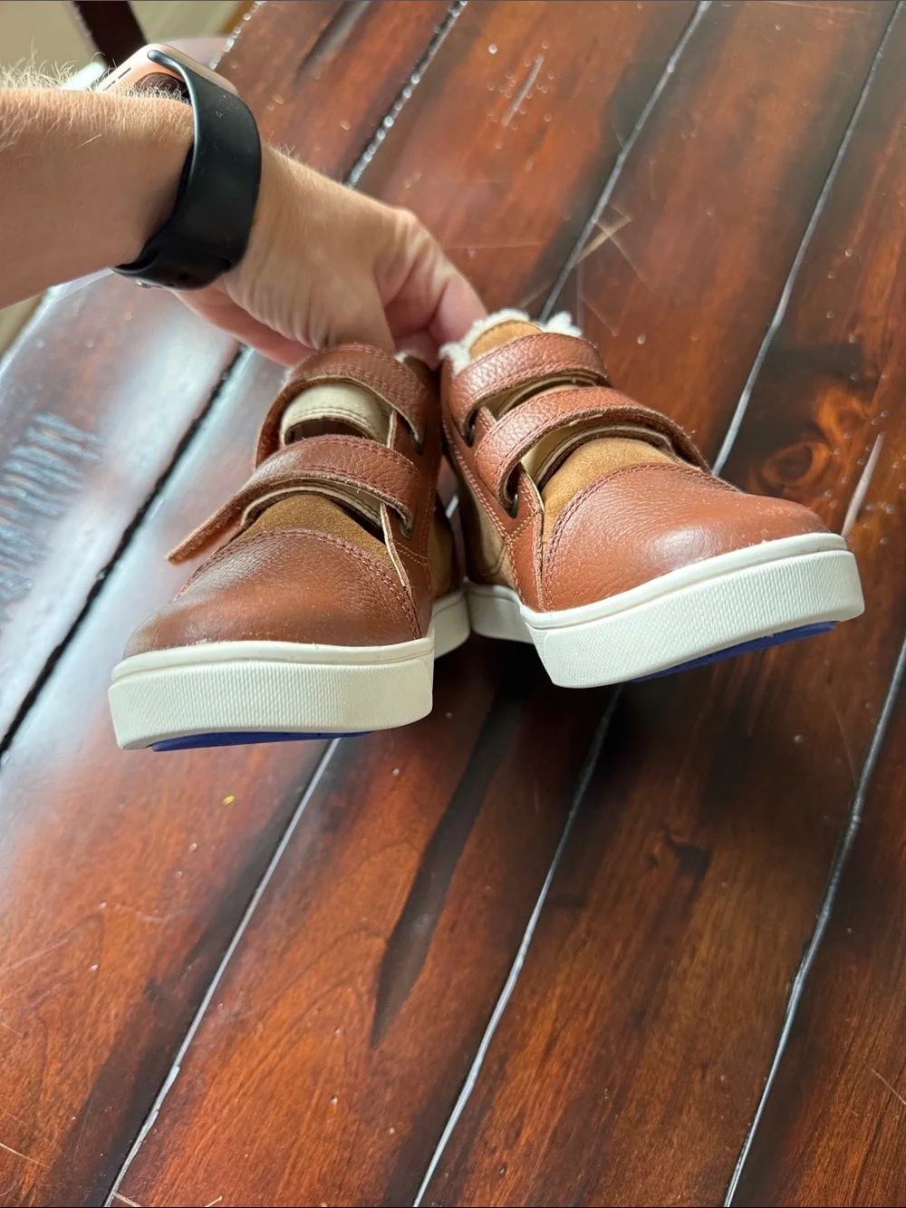 UGG Kids Brown Leather & Suede Hook-and-Loop Boots